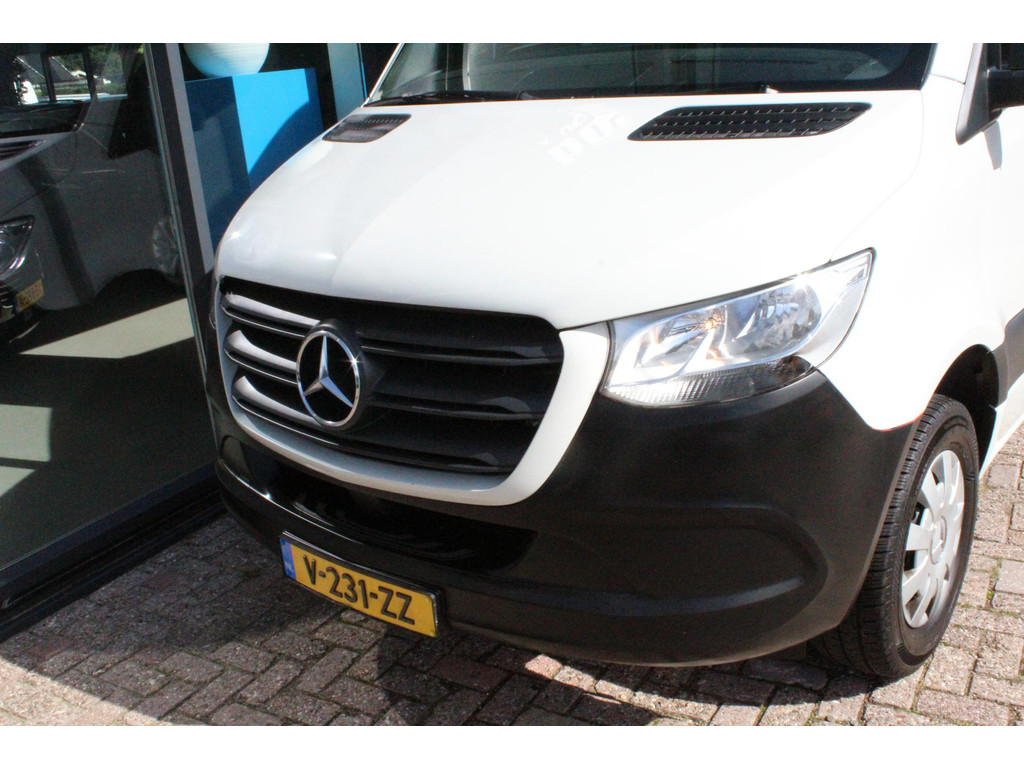 Mercedes-Benz Sprinter L4H3 314 CDI - Diesel - Automatic - 143 hp - 136.660 km