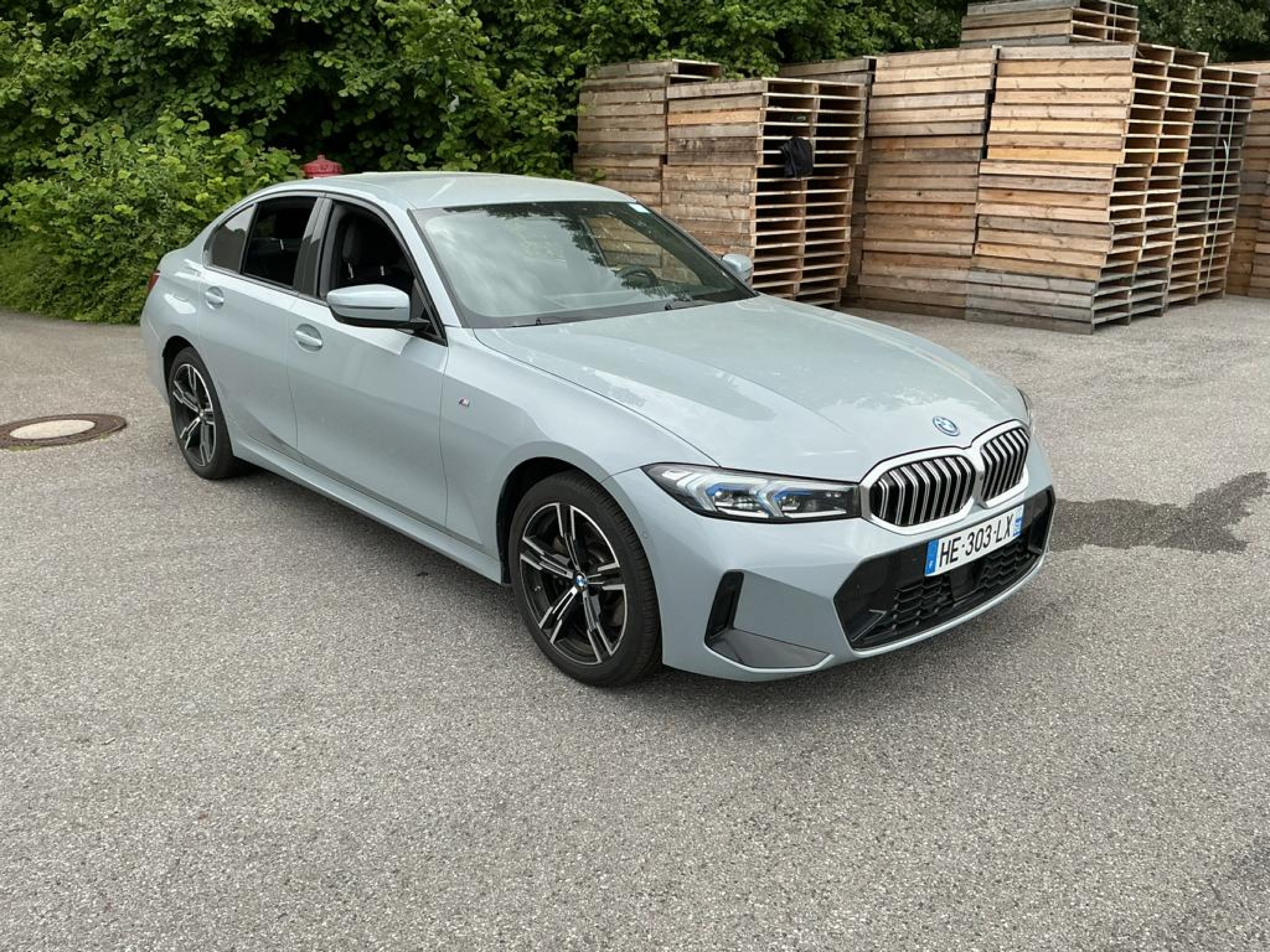 BMW 3 Series 330e M Sport - xDrive - Hybrid - Automatic - 184 hp - 19.530 km