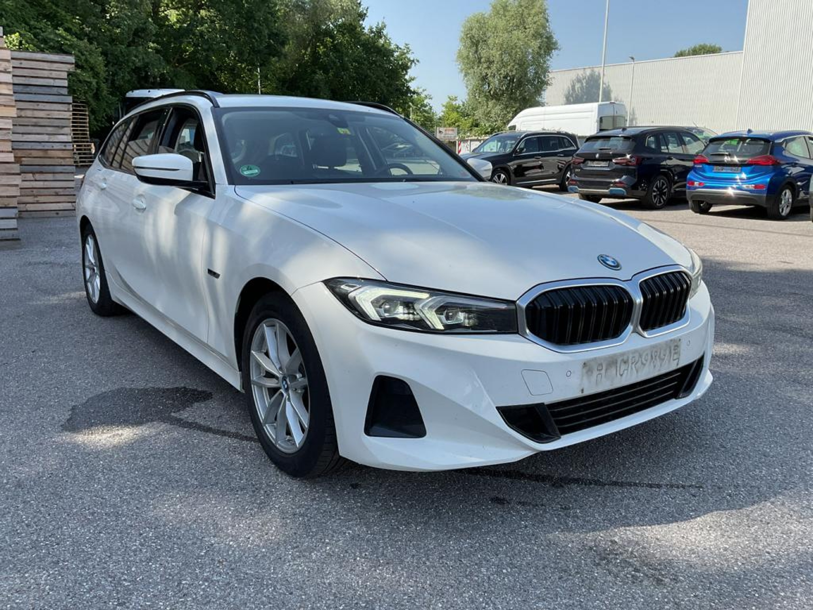 BMW 3 Series 320 - Hybrid - Automatic - 163 hp - 132.815 km