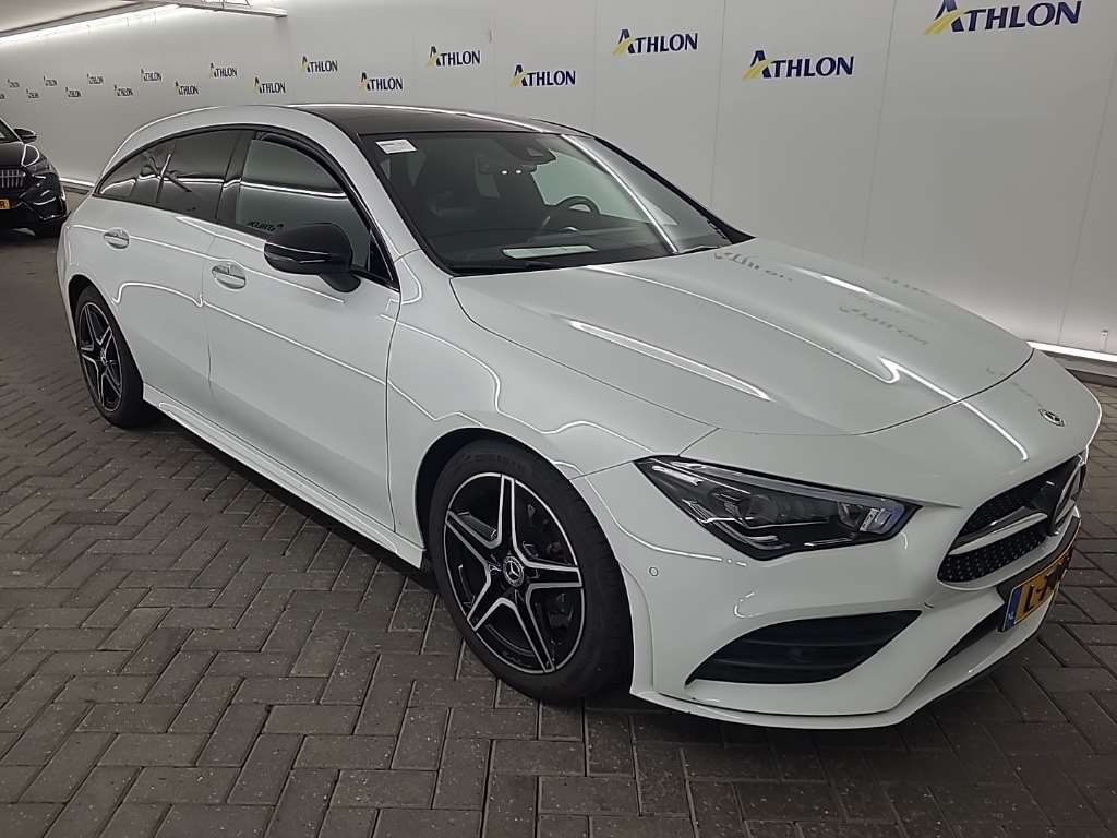 Mercedes-Benz CLA Shooting Brake 200 Business Solution AMG - Petrol - Automatic - 163 hp - 141.610 km