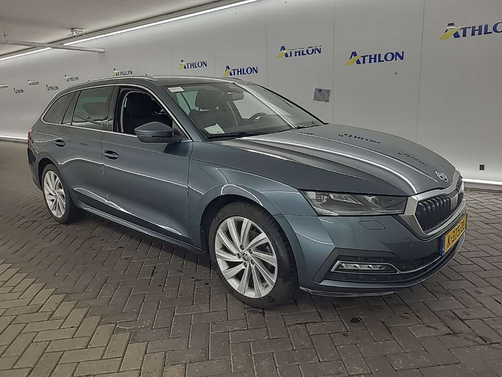Skoda Octavia Combi 1.5 TSI First Edition - Petrol - Manual - 150 hp - 99.147 km