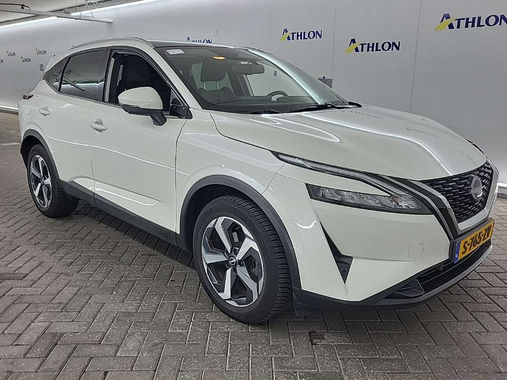Nissan Qashqai 1.3 N-connecta - Petrol - Automatic - 158 hp - 62.908 km