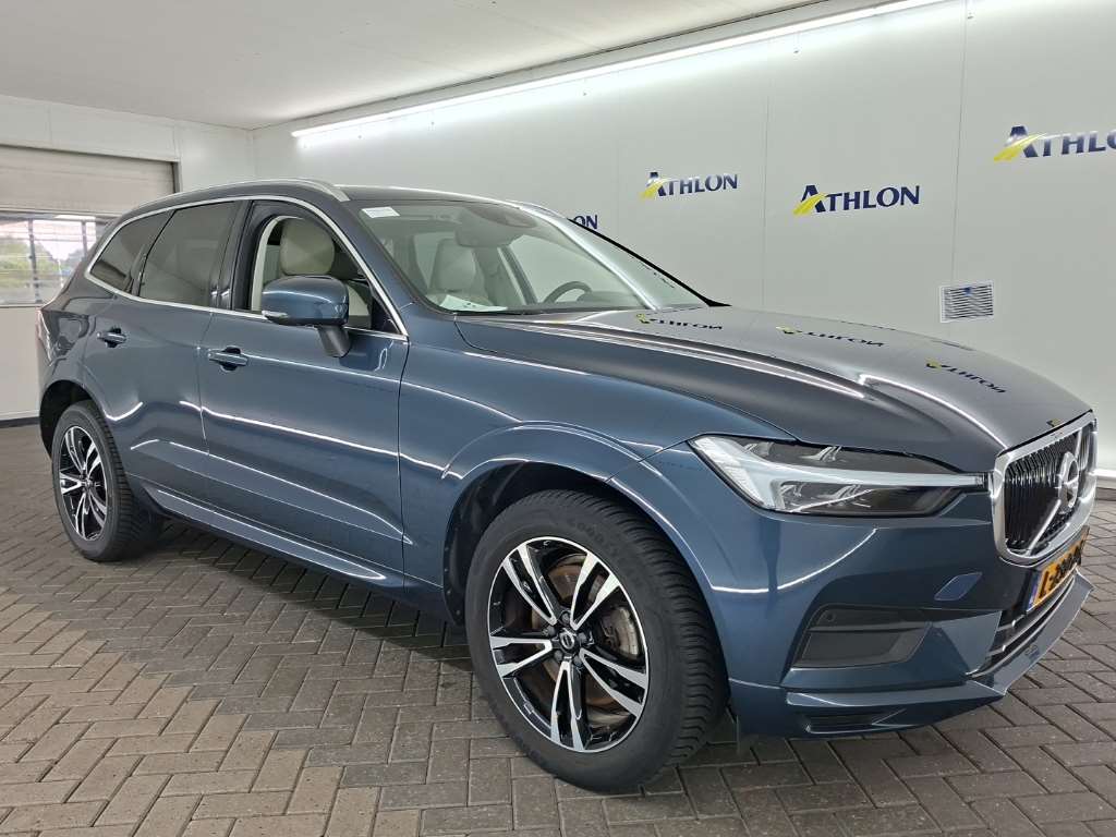 Volvo XC60 B5 Momentum - Petrol - Automatic - 250 hp - 100.350 km