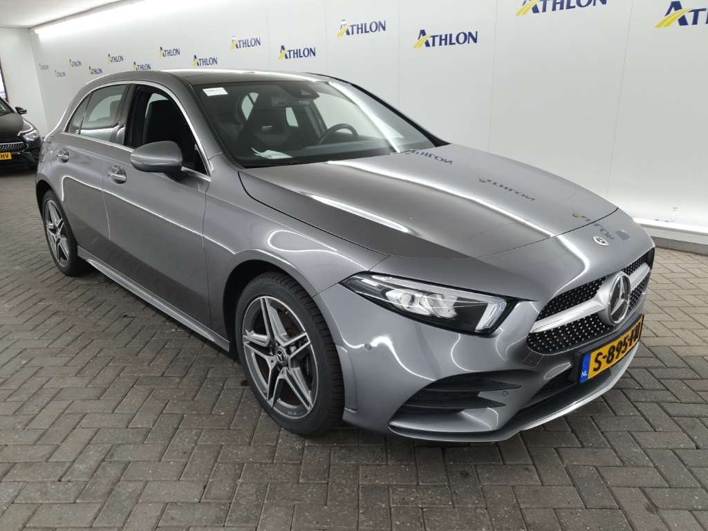 Mercedes-Benz A 250e AMG Line - Hybrid - Automatic - 163 hp - 53.686 km