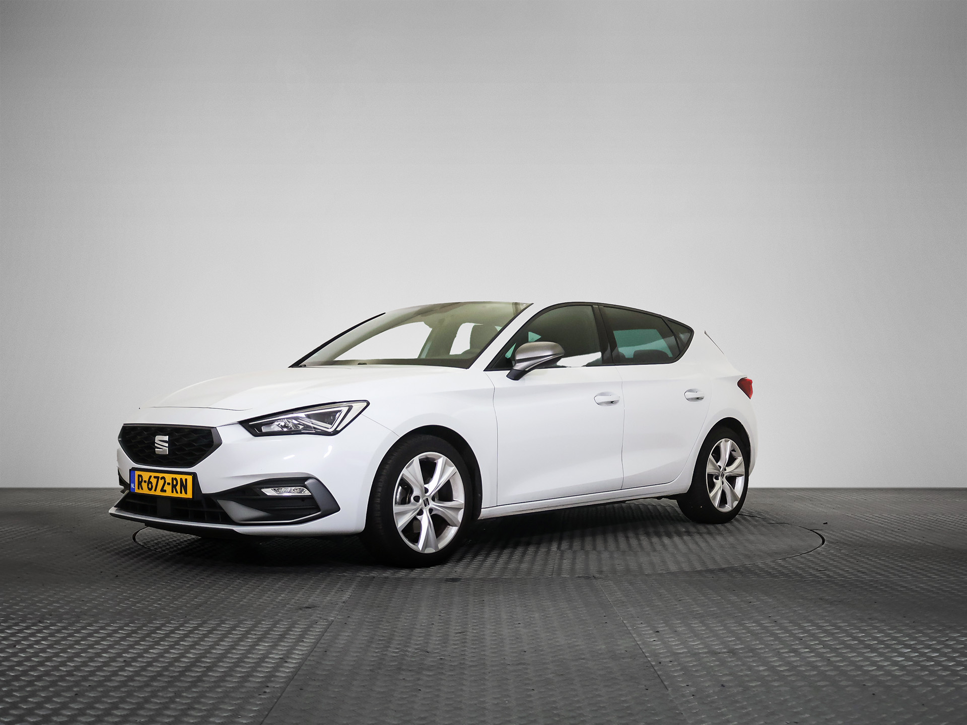 Seat Leon Sportstourer 1.0 eTSI FR - Petrol - Automatic - 110 hp - 69.194 km