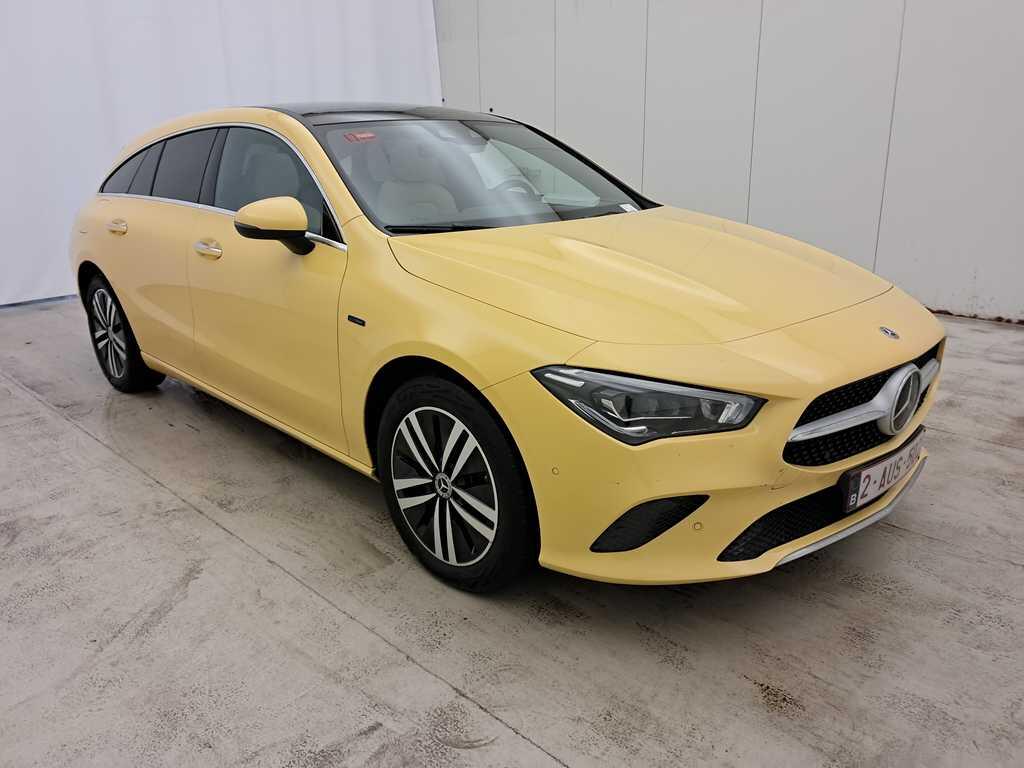 Mercedes-Benz CLA Shooting Brake 250e Business Solution - Hybrid - Automatic - 160 hp - 139.190 km