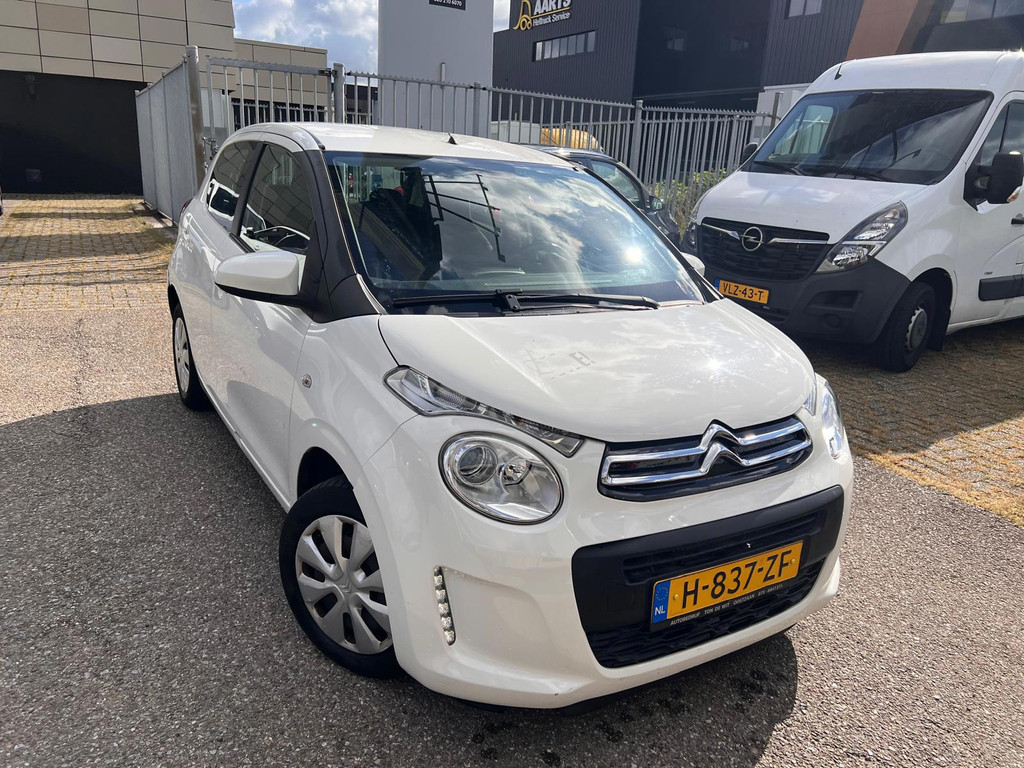 Citroën C1 1.0 VTI Feel - Petrol - Manual - 72 hp - 81.440 km