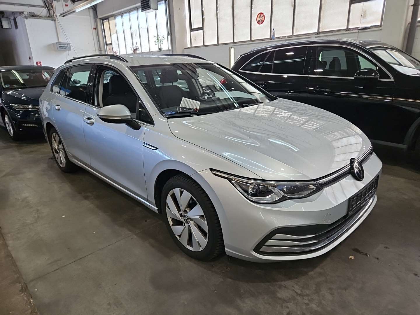 Volkswagen Golf Variant 2.0 TDI Style - Diesel - Automatic - 150 hp - 101.811 km