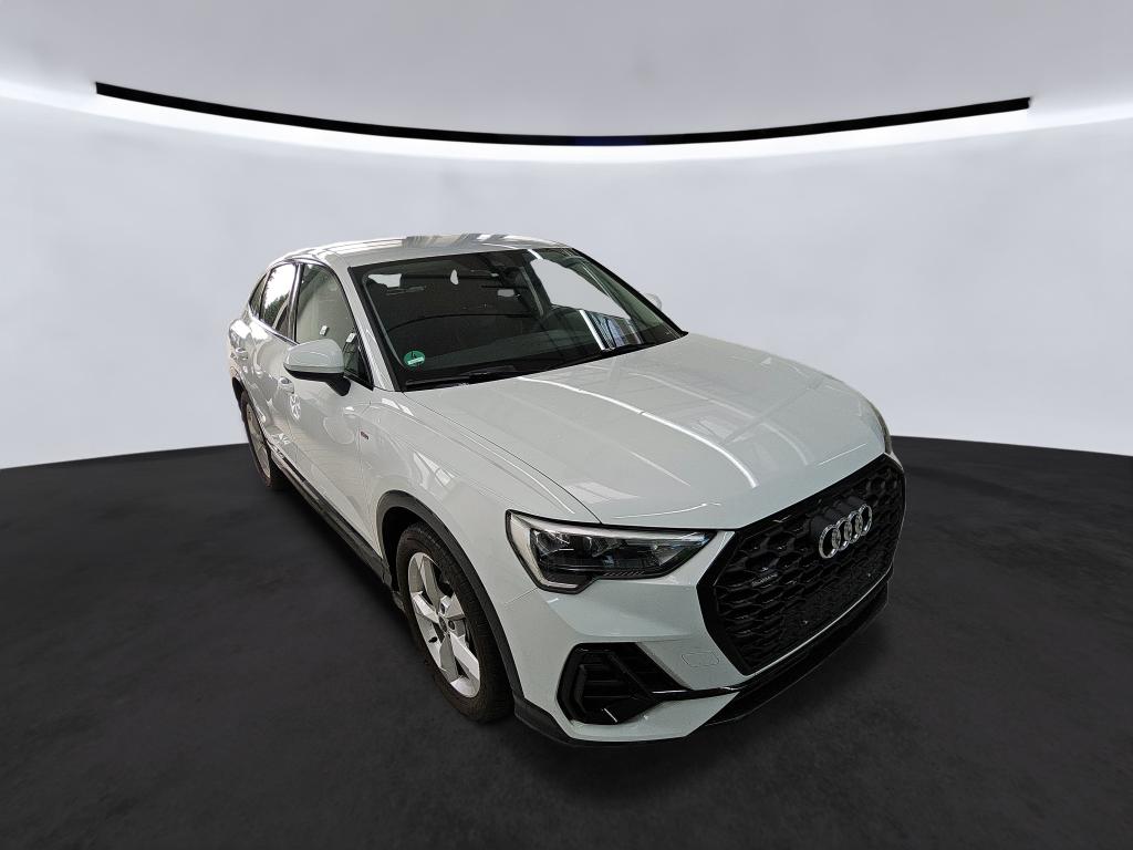 Audi Q3 Sportback 40 S Line - Quattro - Diesel - Automatic - 200 hp - 51.736 km