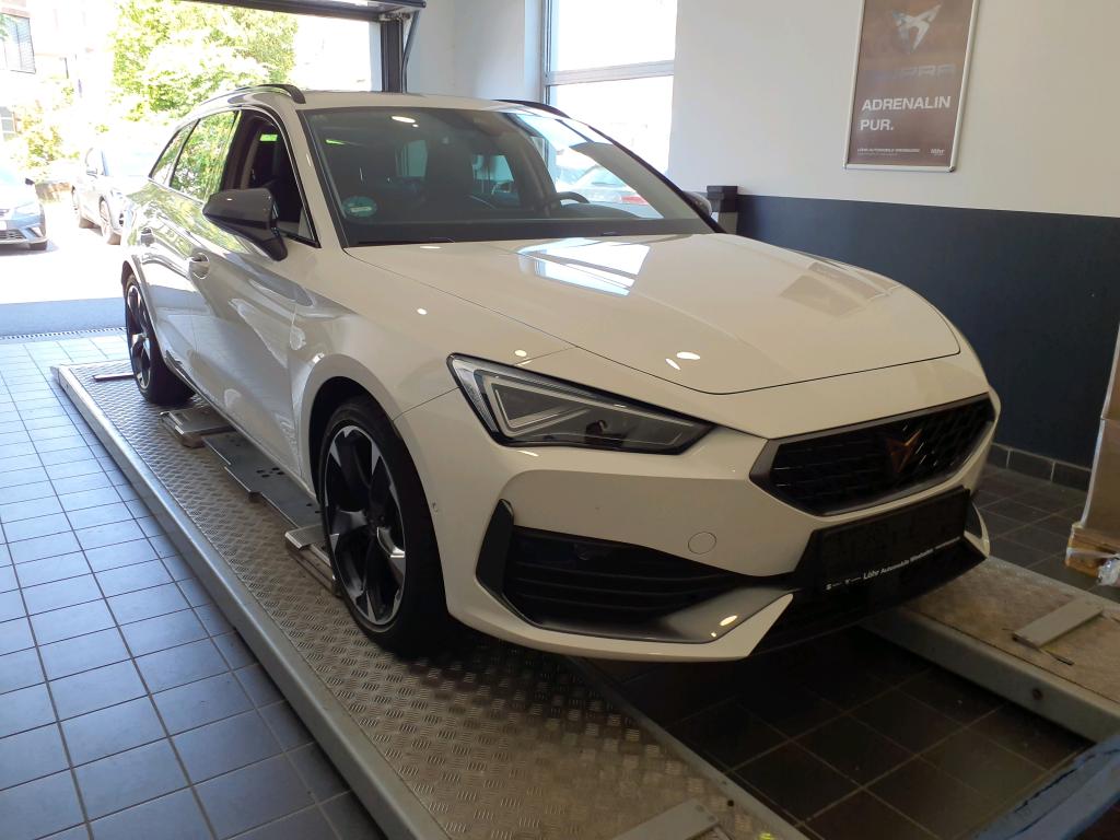 Cupra Leon Sportstourer 1.5 eTSI - Petrol - Automatic - 150 hp - 21.250 km