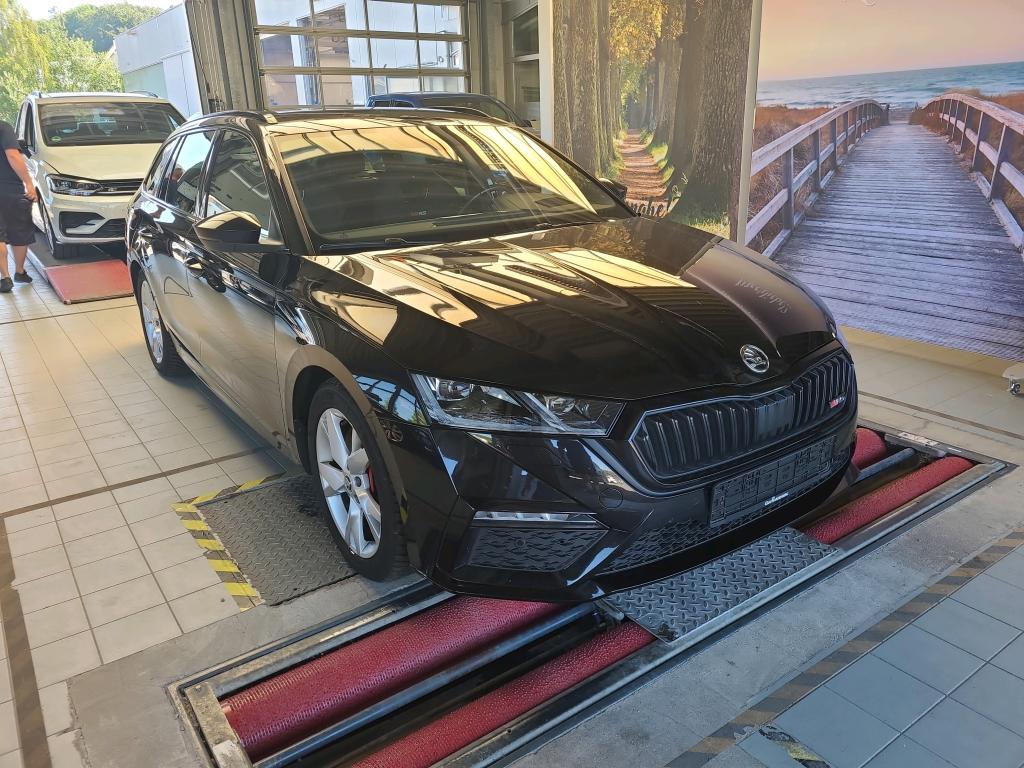 Skoda Octavia Combi 2.0 TSI - Petrol - Automatic - 245 hp - 74.966 km
