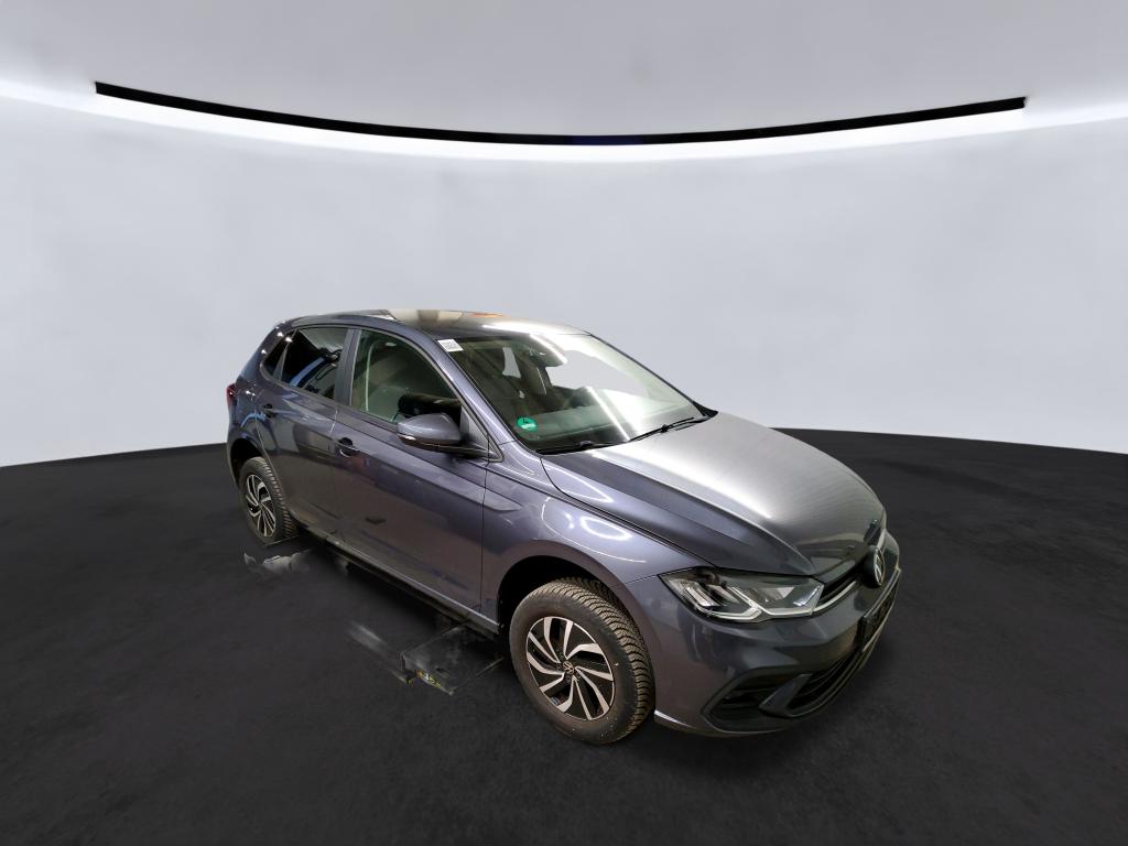 Volkswagen Polo 1.0 Fresh - Petrol - Manual - 80 hp - 7.678 km