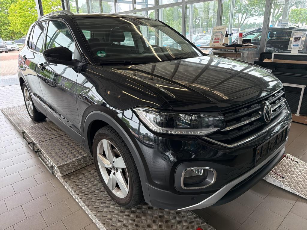 Volkswagen T-Cross 1.0 TSI Style - Petrol - Manual - 110 hp - 35.076 km
