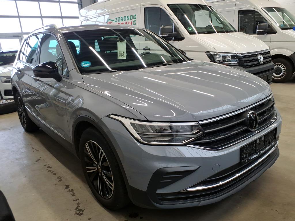 Volkswagen Tiguan 2.0 TDI Active - Diesel - Automatic - 150 hp - 50.956 km