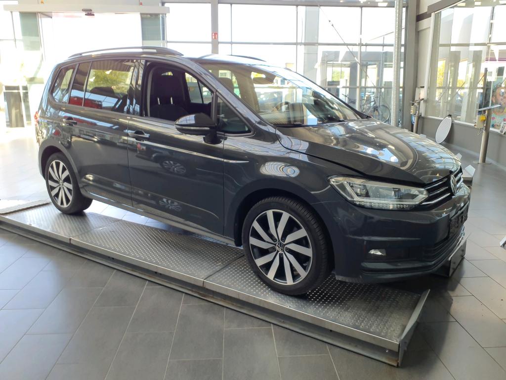Volkswagen Touran 2.0 TDI Highline - Diesel - Automatic - 150 hp - 115.338 km