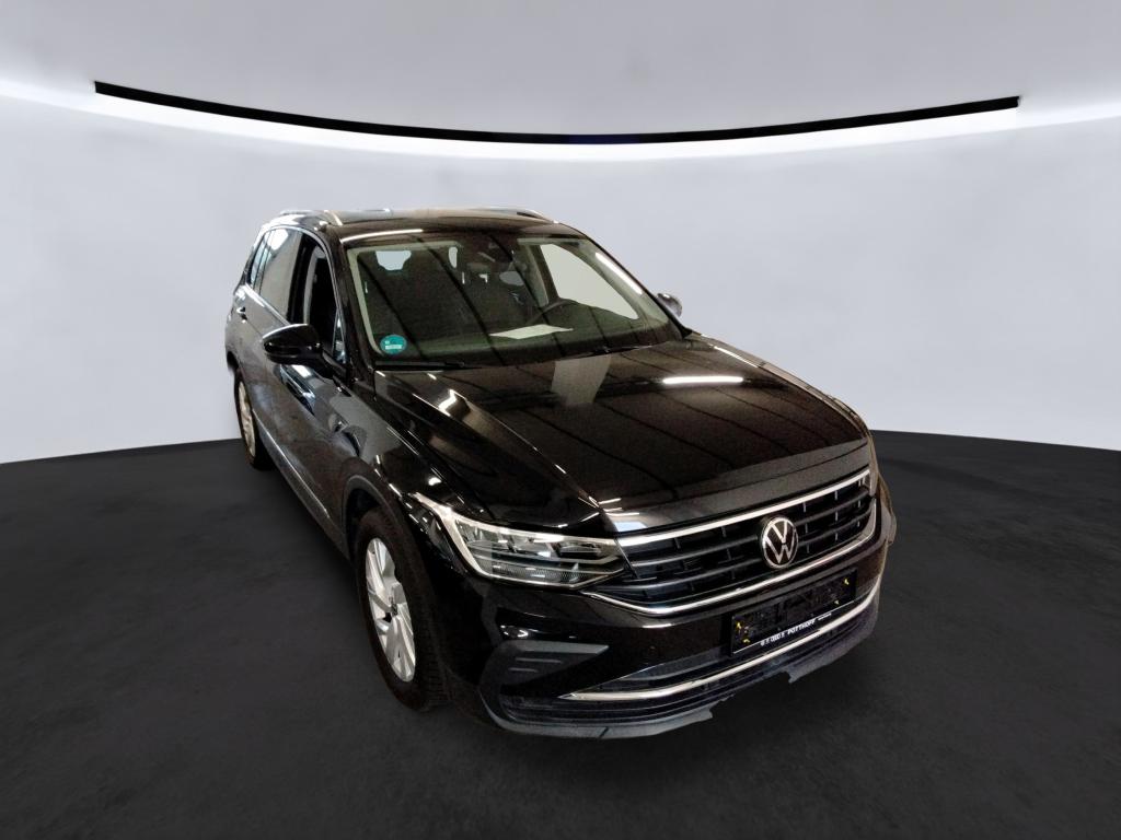 Volkswagen Tiguan 1.5 TSI Life - Petrol - Manual - 150 hp - 41.877 km