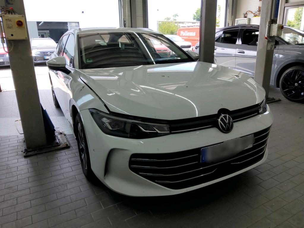 Volkswagen Passat Variant 1.5 TSI Business - Petrol - Automatic - 150 hp - 54.264 km