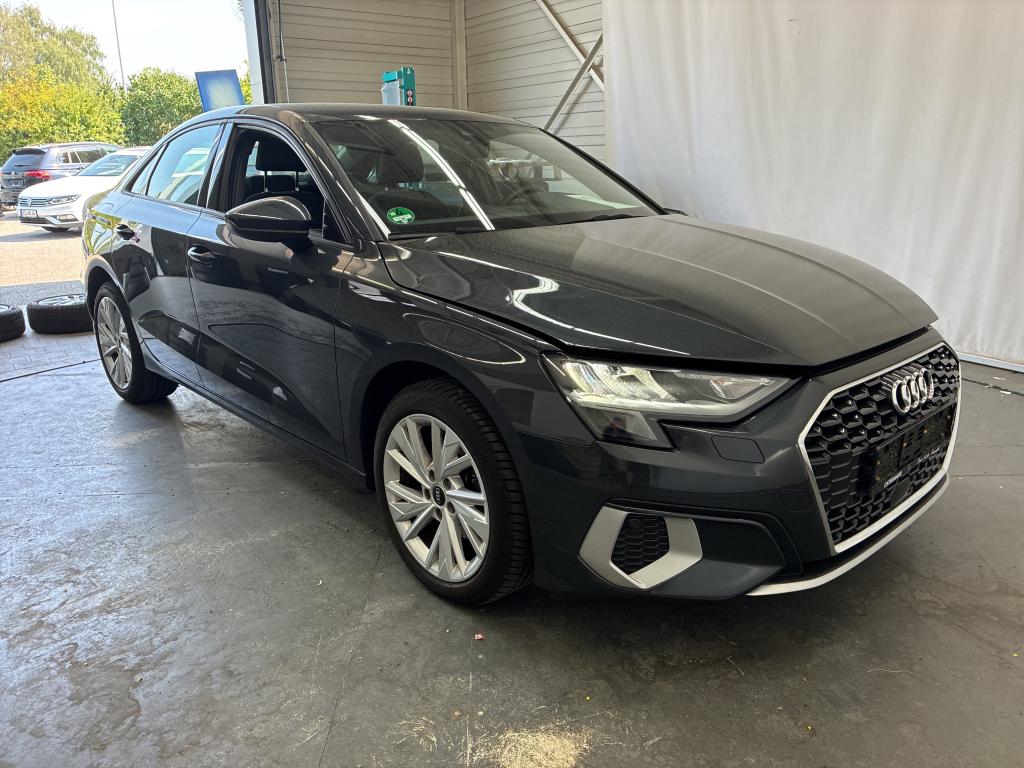 Audi A3 30 TFSI Advanced - Petrol - Automatic - 110 hp - 36.782 km