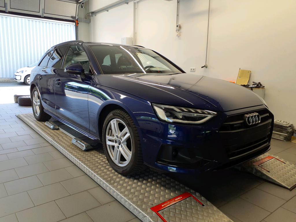 Audi A4 Avant 45 TFSI Advanced - Quattro - Petrol - Automatic - 265 hp - 48.570 km