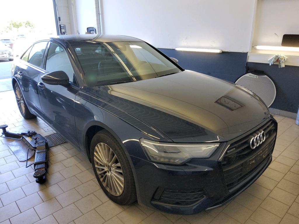 Audi A6 45 TFSI Design - Quattro - Petrol - Automatic - 265 hp - 68.986 km