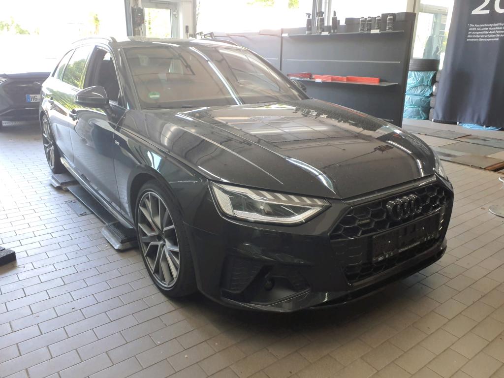 Audi A4 Avant 45 TFSI S Line - Quattro - Petrol - Automatic - 265 hp - 42.162 km