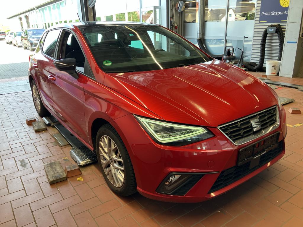 Seat Ibiza 1.0 TSI FR - Petrol - Manual - 110 hp - 29.247 km