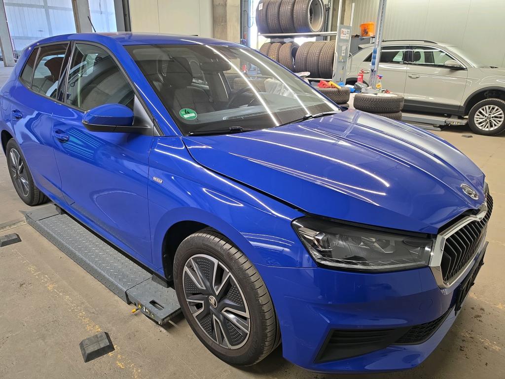 Skoda Fabia 1.0 MPI Tour - Petrol - Manual - 65 hp - 21.565 km