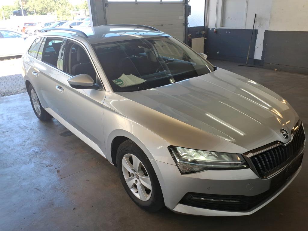 Skoda Superb Combi 1.5 TSI Ambition - Petrol - Automatic - 150 hp - 27.180 km