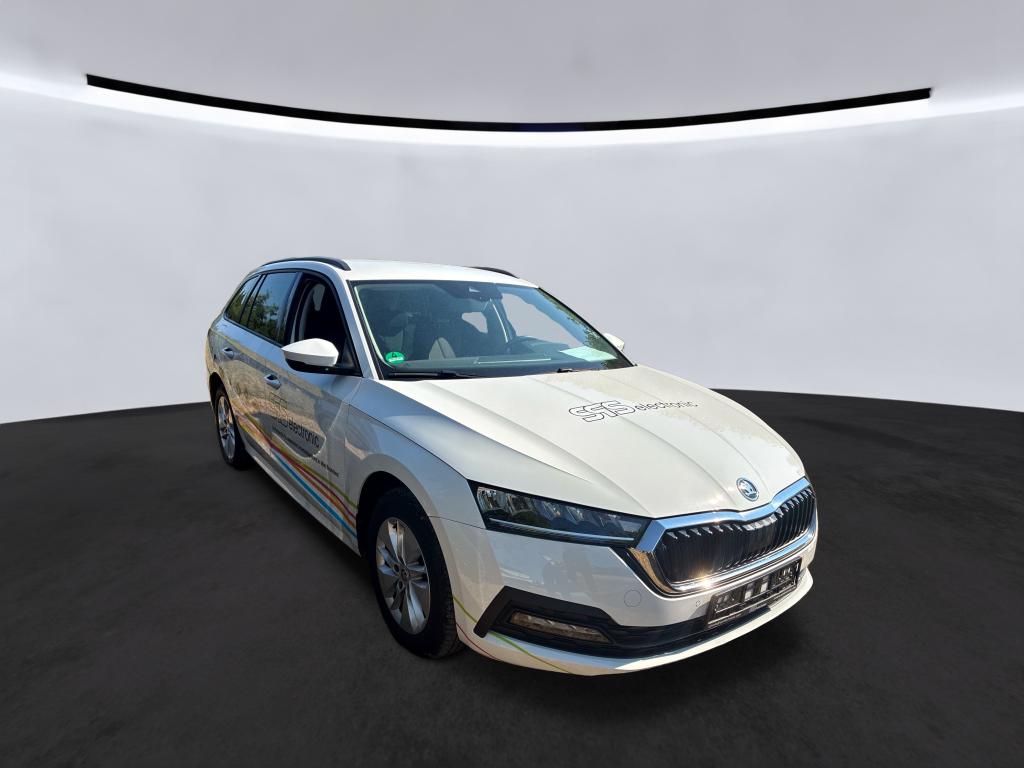 Skoda Octavia Combi 2.0 TDI Ambition - Diesel - Automatic - 150 hp - 55.406 km