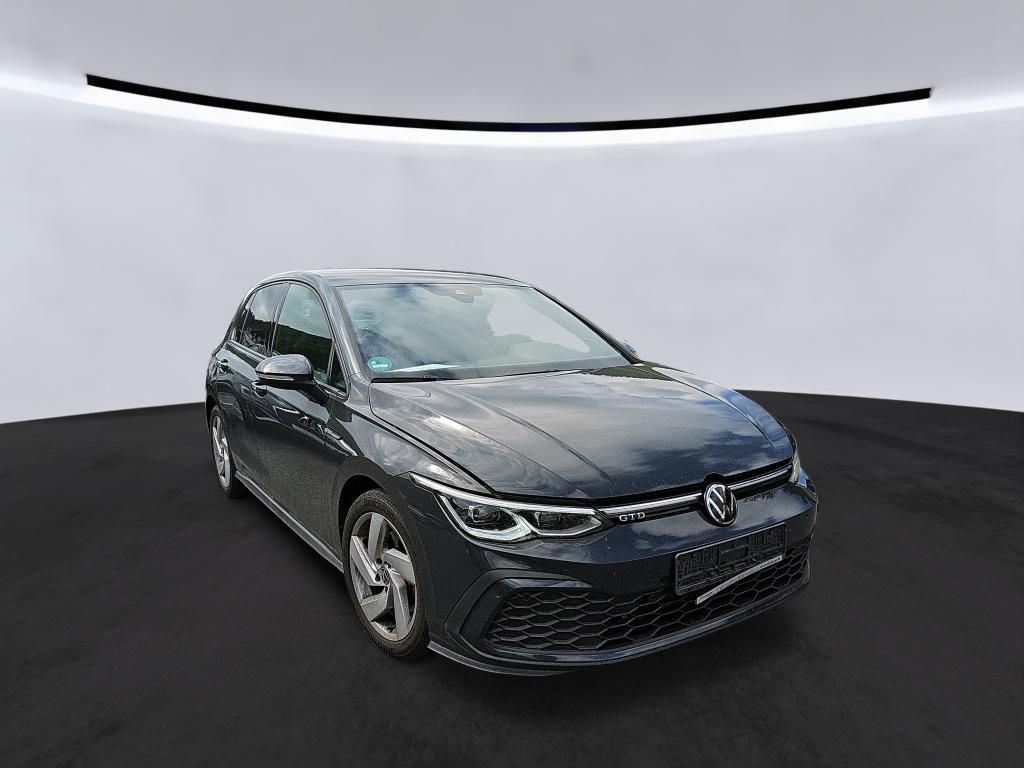 Volkswagen Golf 2.0 TDI - Diesel - Automatic - 200 hp - 54.204 km
