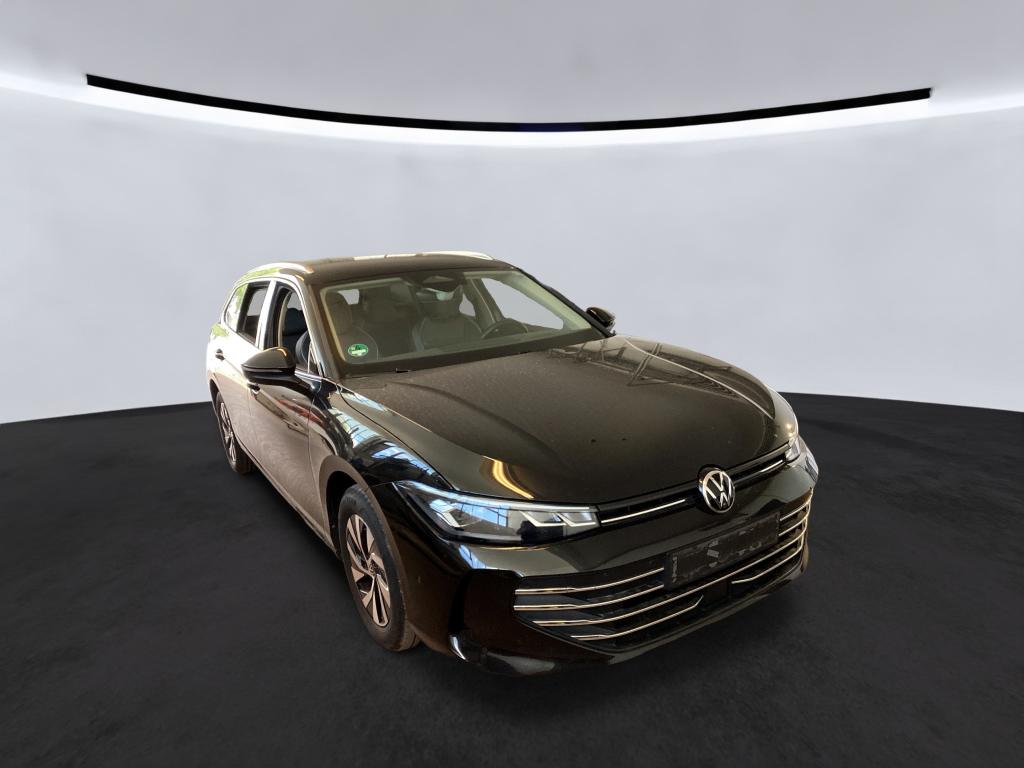 Volkswagen Passat Variant 1.5 TSI Business - Petrol - Automatic - 150 hp - 42.600 km