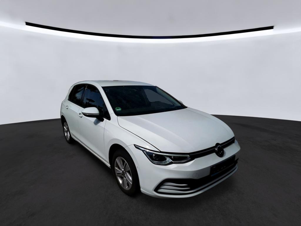 Volkswagen Golf 1.5 eTSI Life - Petrol - Automatic - 150 hp - 47.984 km