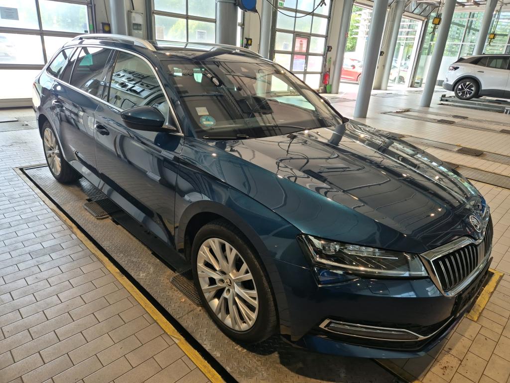 Skoda Superb Combi 2.0 TDI Style - Diesel - Automatic - 200 hp - 101.558 km