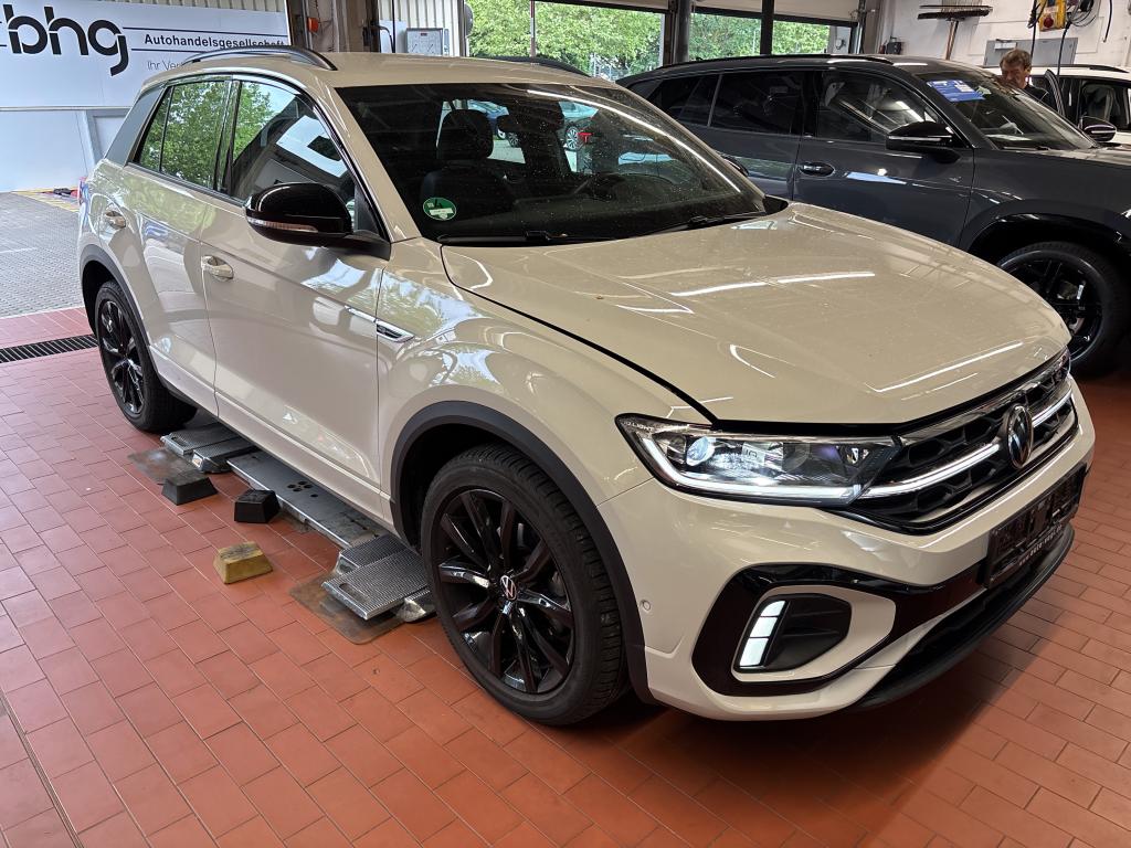 Volkswagen T-ROC 1.0 TSI R-Line - Petrol - Manual - 110 hp - 26.136 km