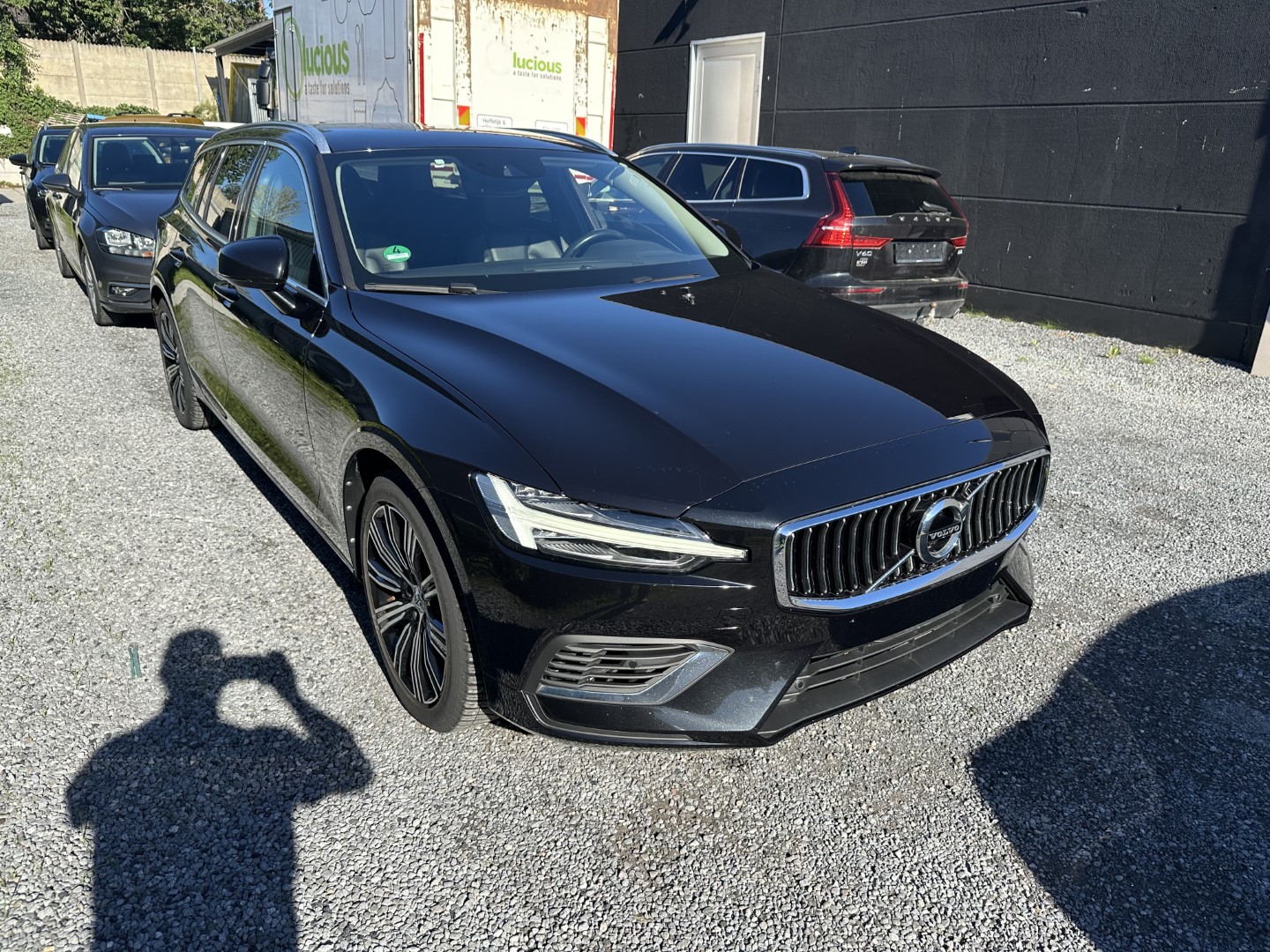 Volvo V60 T6 Inscription Expression - AWD - Hybrid - Automatic - 253 hp - 156.576 km