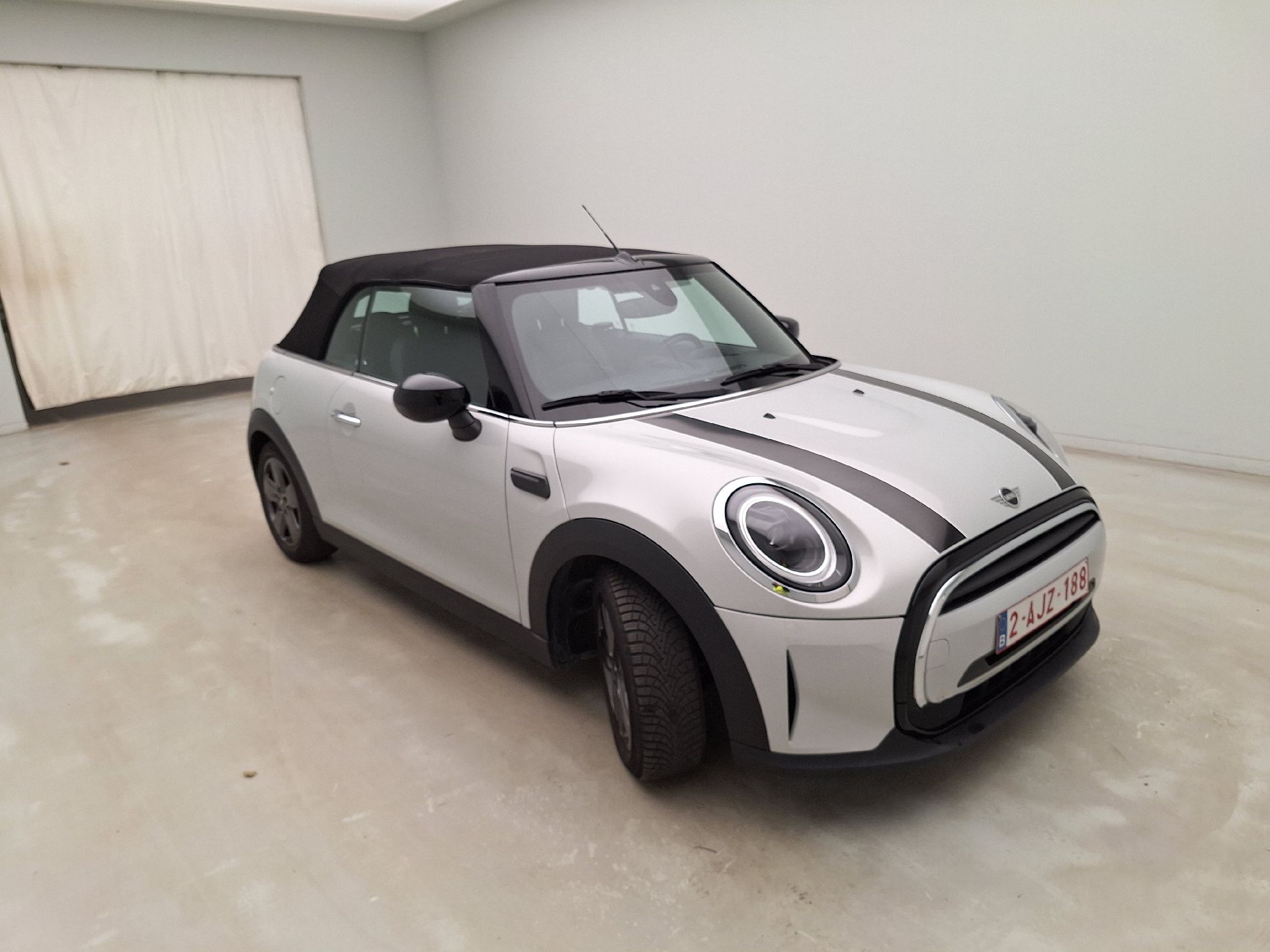 Mini Cabrio Cooper Essential - Petrol - Manual - 136 hp - 59.281 km