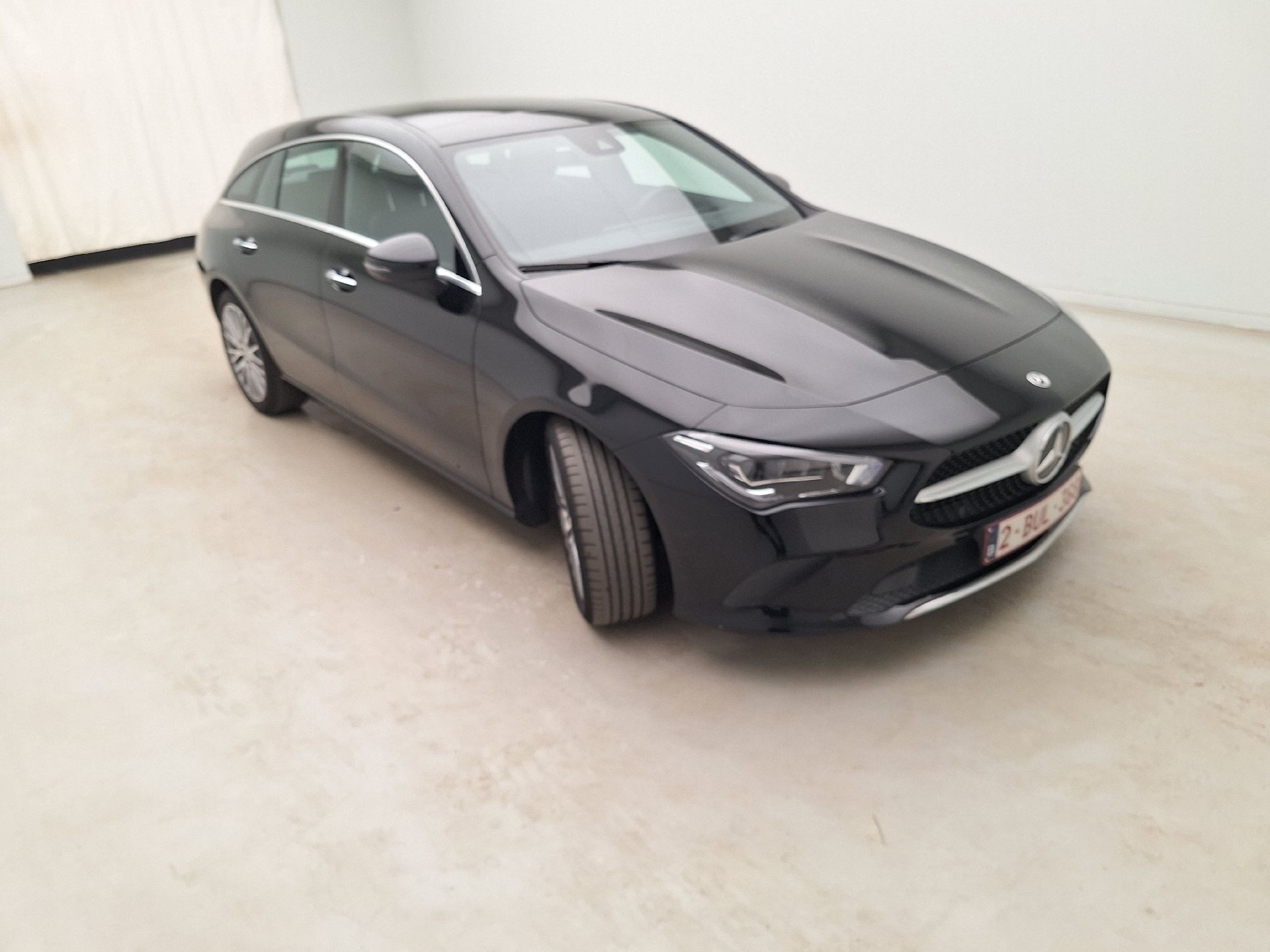 Mercedes-Benz CLA Shooting Brake 180d Luxury - Diesel - Automatic - 116 hp - 77.001 km