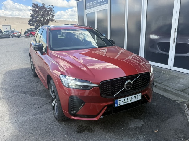 Volvo XC60 T6 - Hybrid - Automatic - 253 hp - 179.686 km