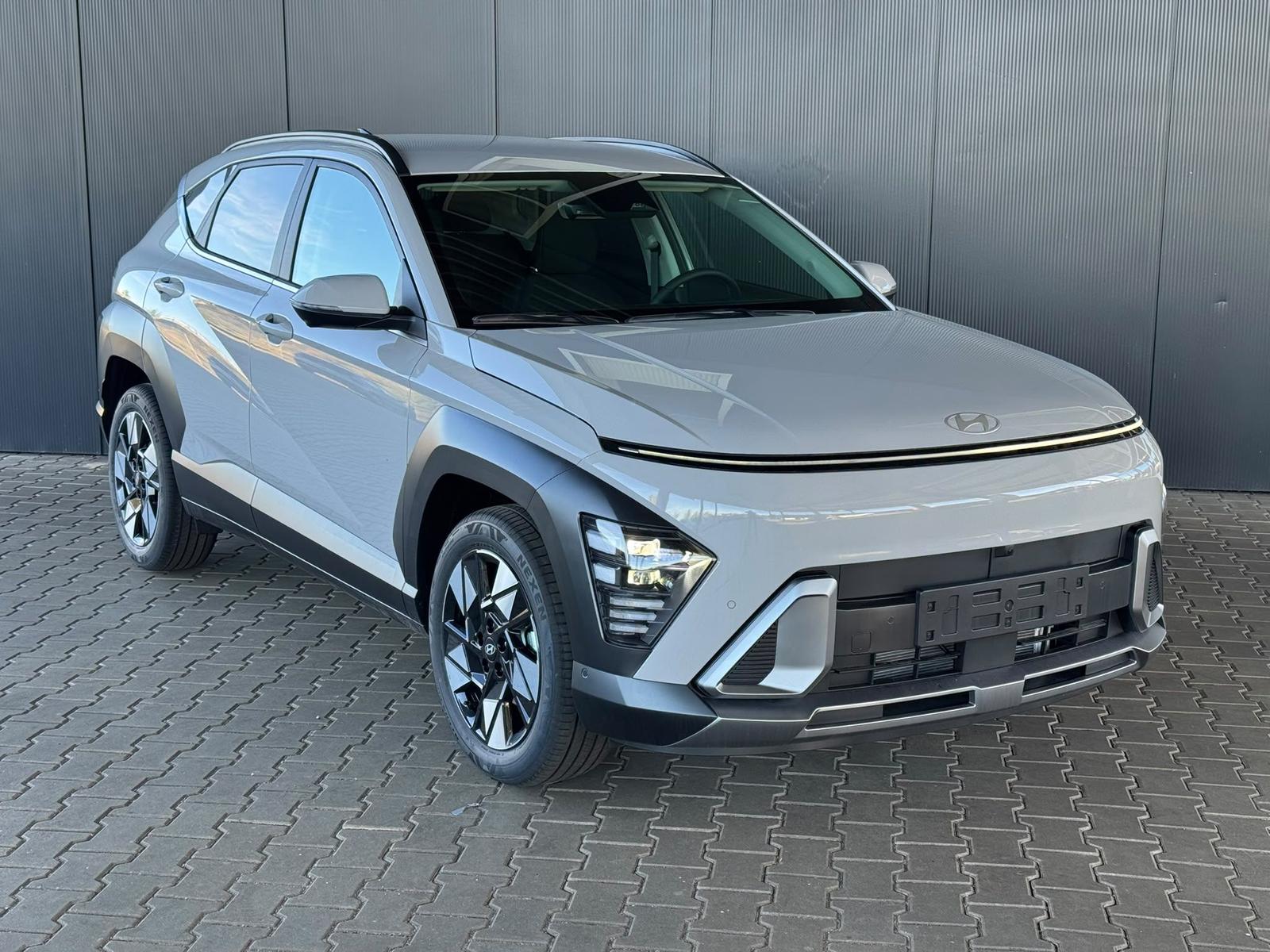 Hyundai Kona 1.6 T-GDI Comfort - Petrol - Automatic - 150 hp - 50 km