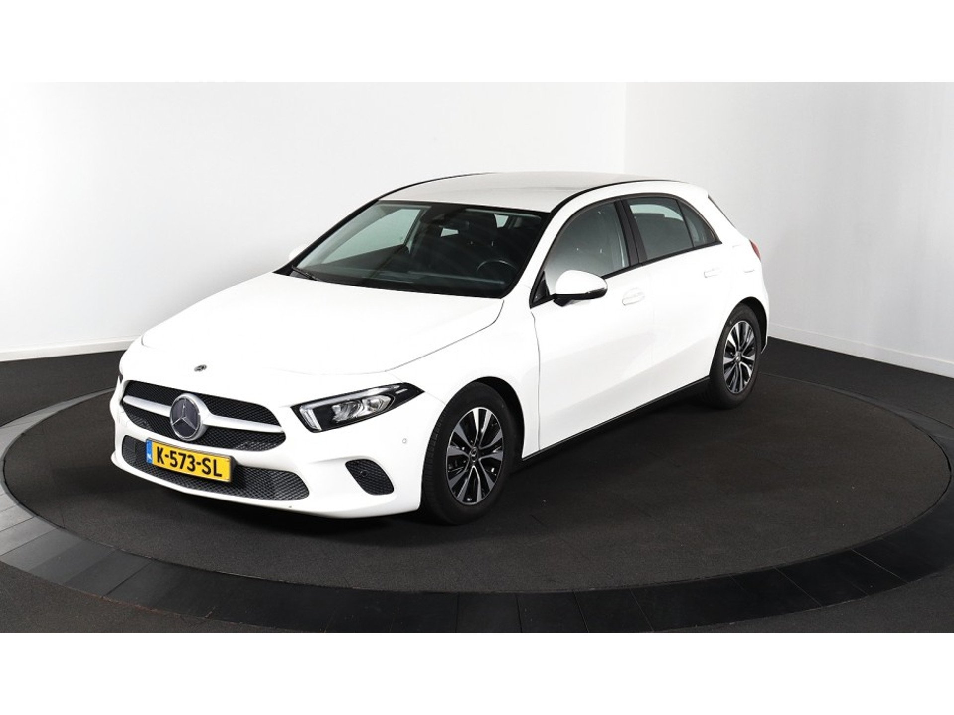 Mercedes-Benz A 180d Business Solution - Diesel - Automatic - 116 hp - 85.384 km