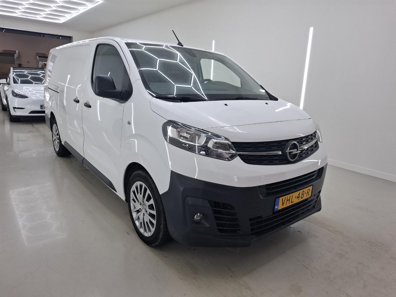 Opel Vivaro L3H1 2.0 - Diesel - Manual - 122 hp - 132.909 km