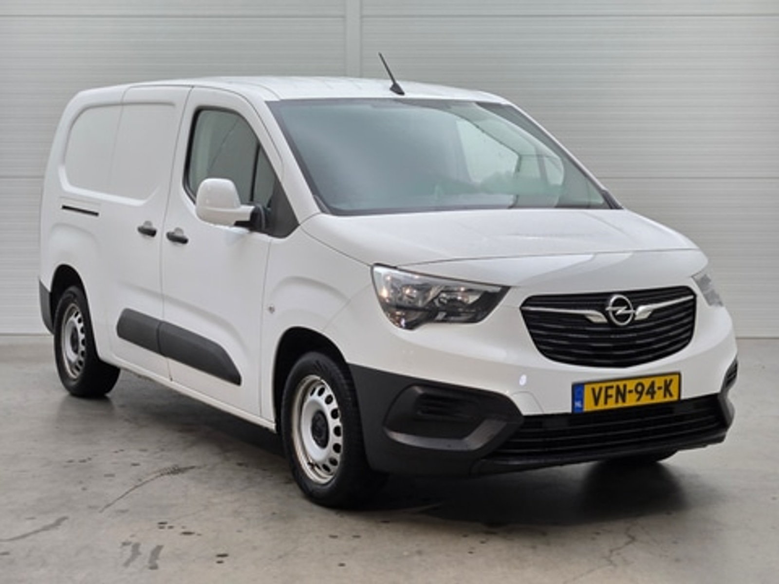 Opel Combo XL 1.5d Edition - Diesel - Manual - 102 hp - 125.223 km