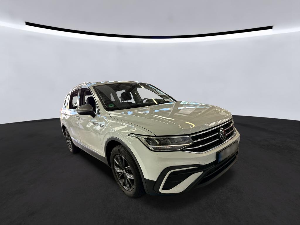 Volkswagen Tiguan Allspace 1.5 TSI Life - Petrol - Manual - 150 hp - 70.920 km