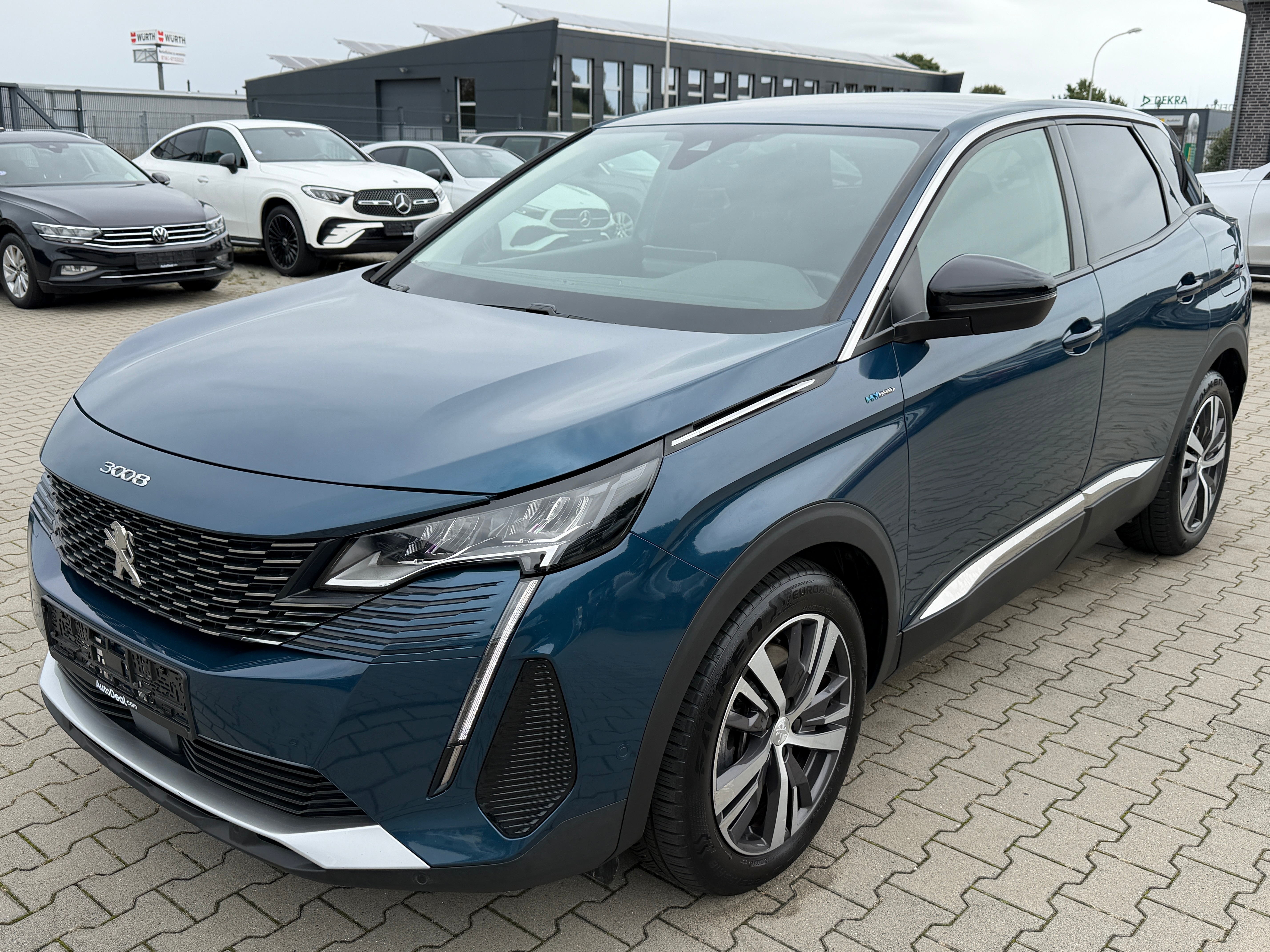 Peugeot 3008 1.6 Allure Pack - Hybrid - Automatic - 225 hp - 159.798 km