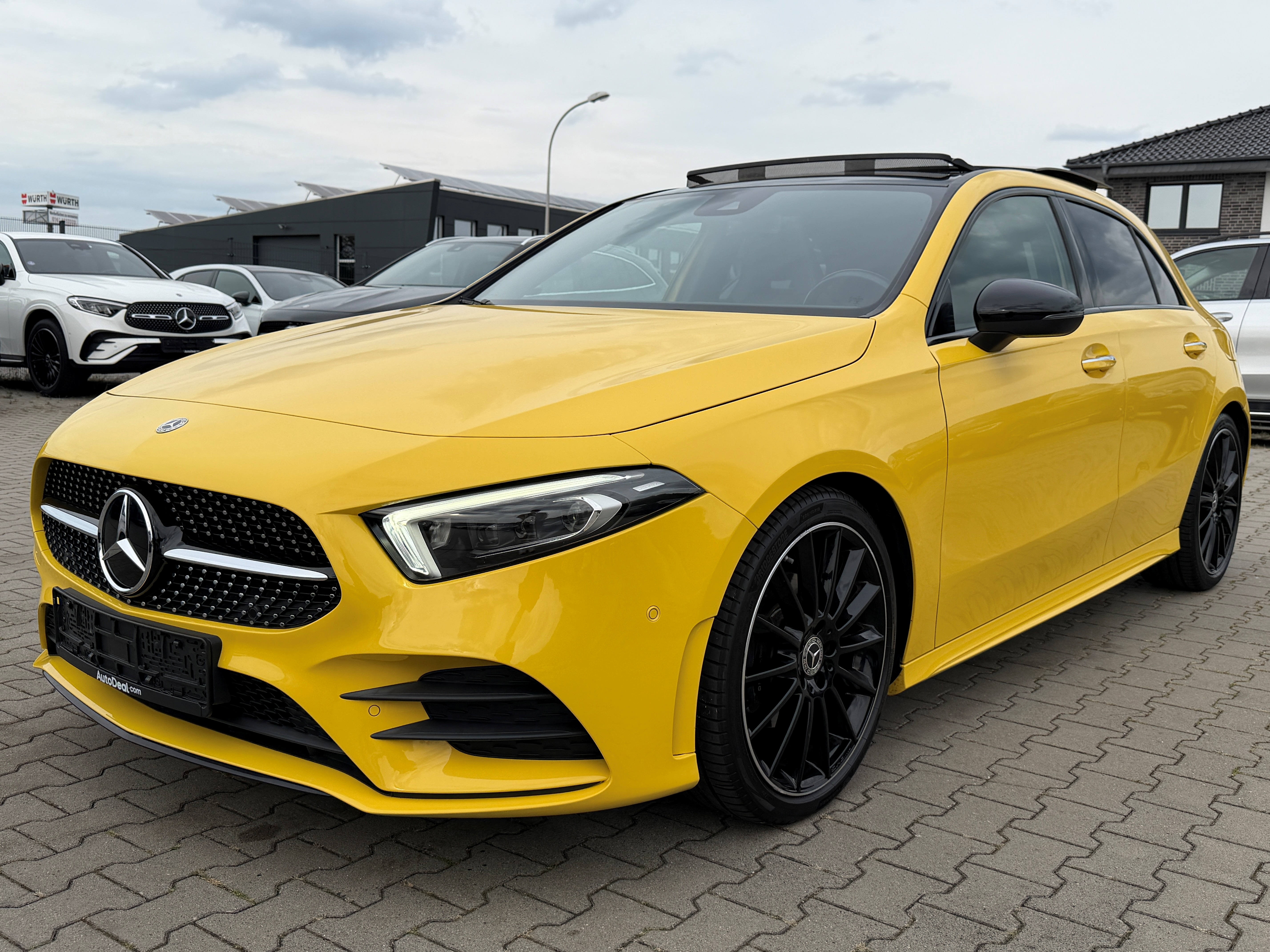 Mercedes-Benz A 180 AMG Line - Petrol - Automatic - 136 hp - 54.131 km