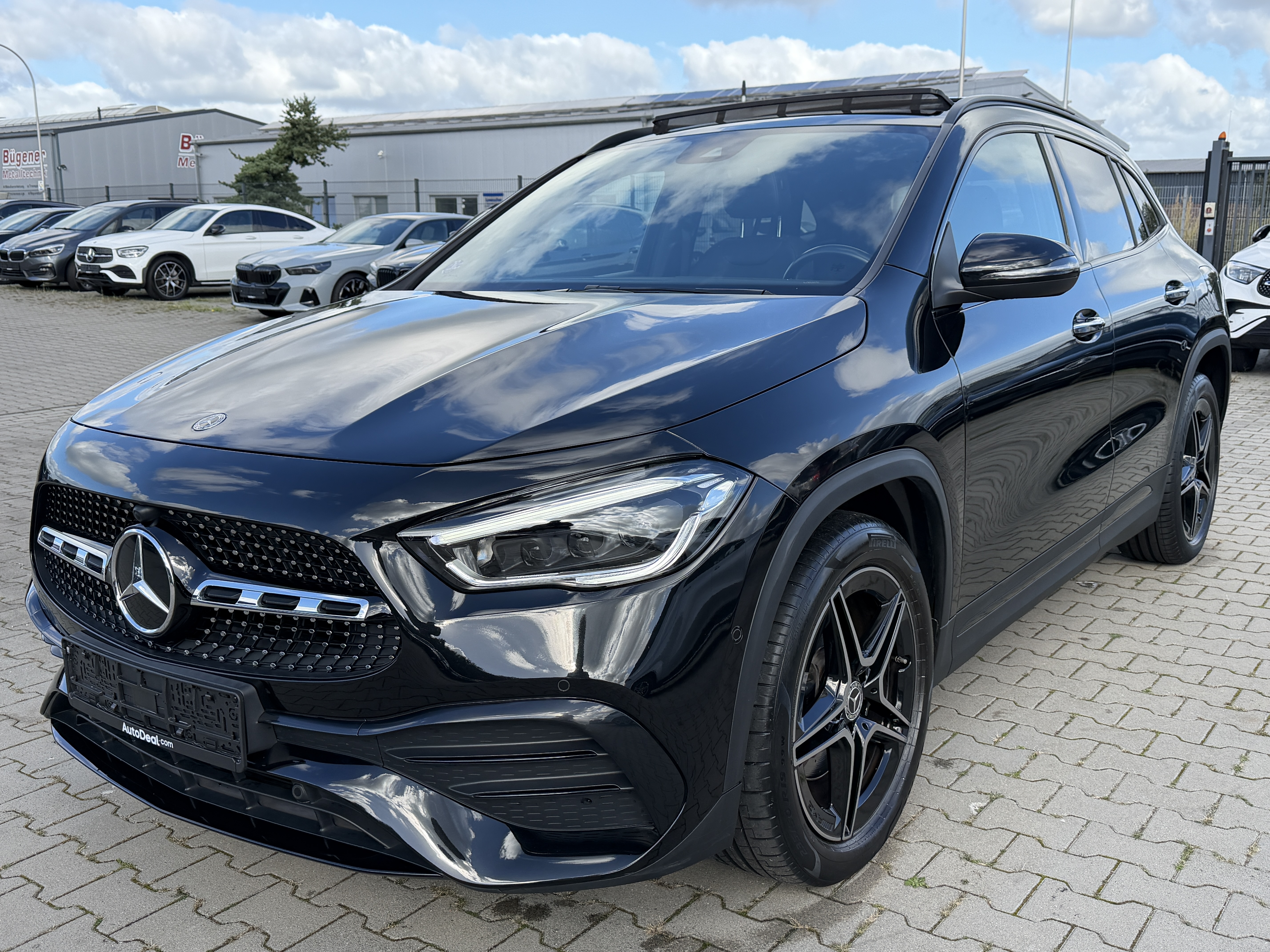 Mercedes-Benz GLA 250e AMG Line - Hybrid - Automatic - 217 hp - 73.089 km