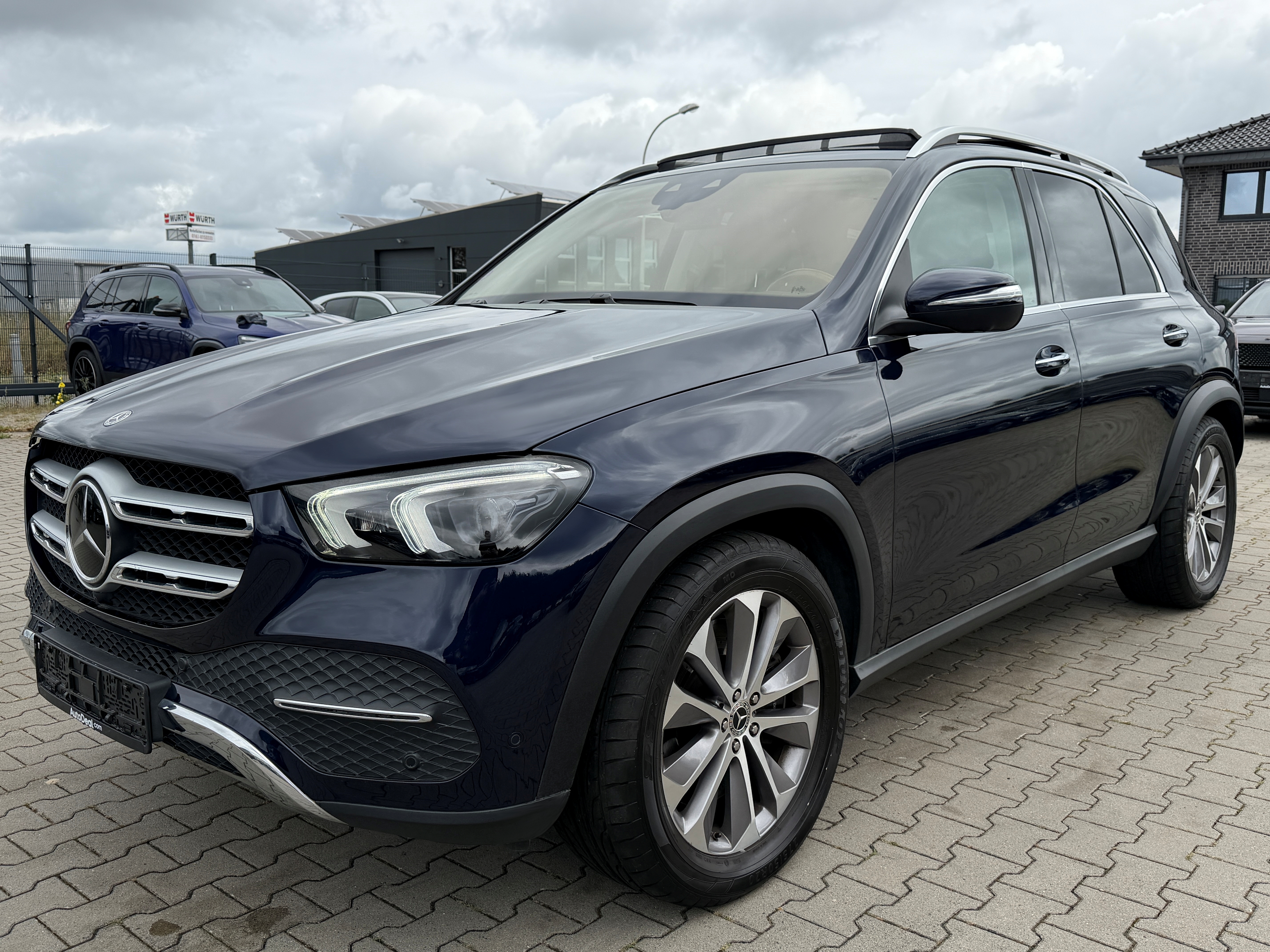 Mercedes-Benz GLE 450 AMG Line - 4-Matic - Petrol - Automatic - 367 hp - 157.676 km
