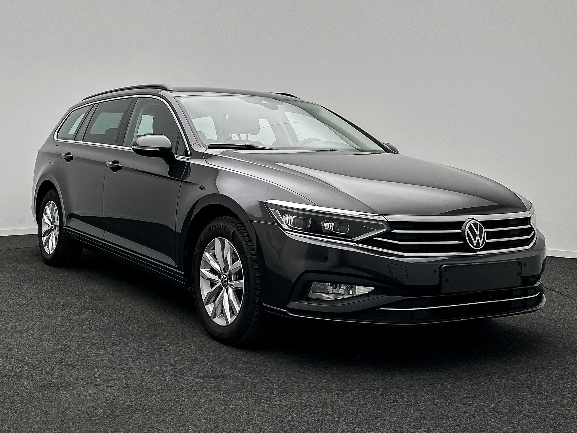 Volkswagen Passat Variant 2.0 TDI Style Business - Diesel - Automatic - 122 hp - 183.756 km