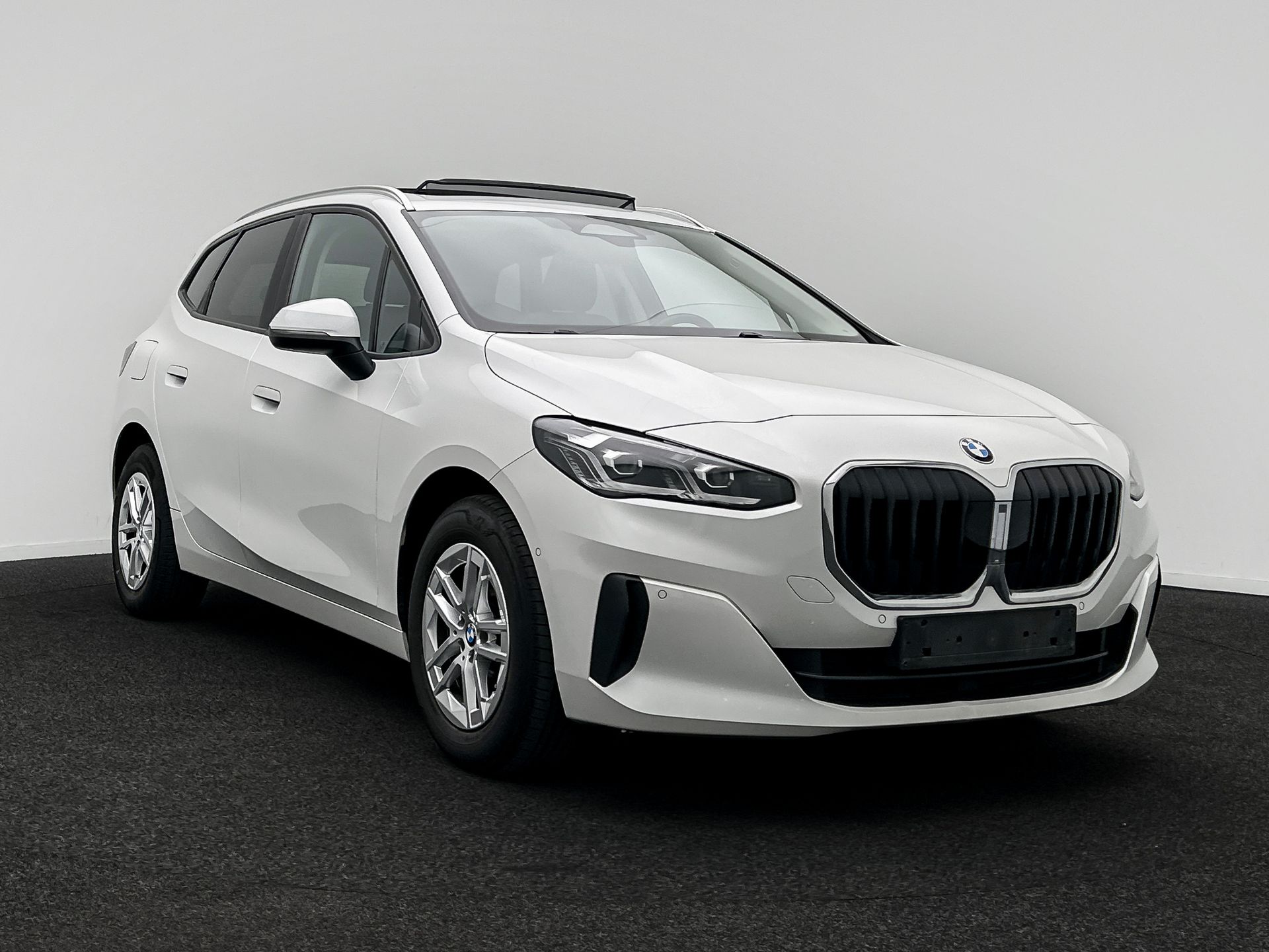 BMW 2 Series Active Tourer 218i - Petrol - Automatic - 136 hp - 159.830 km