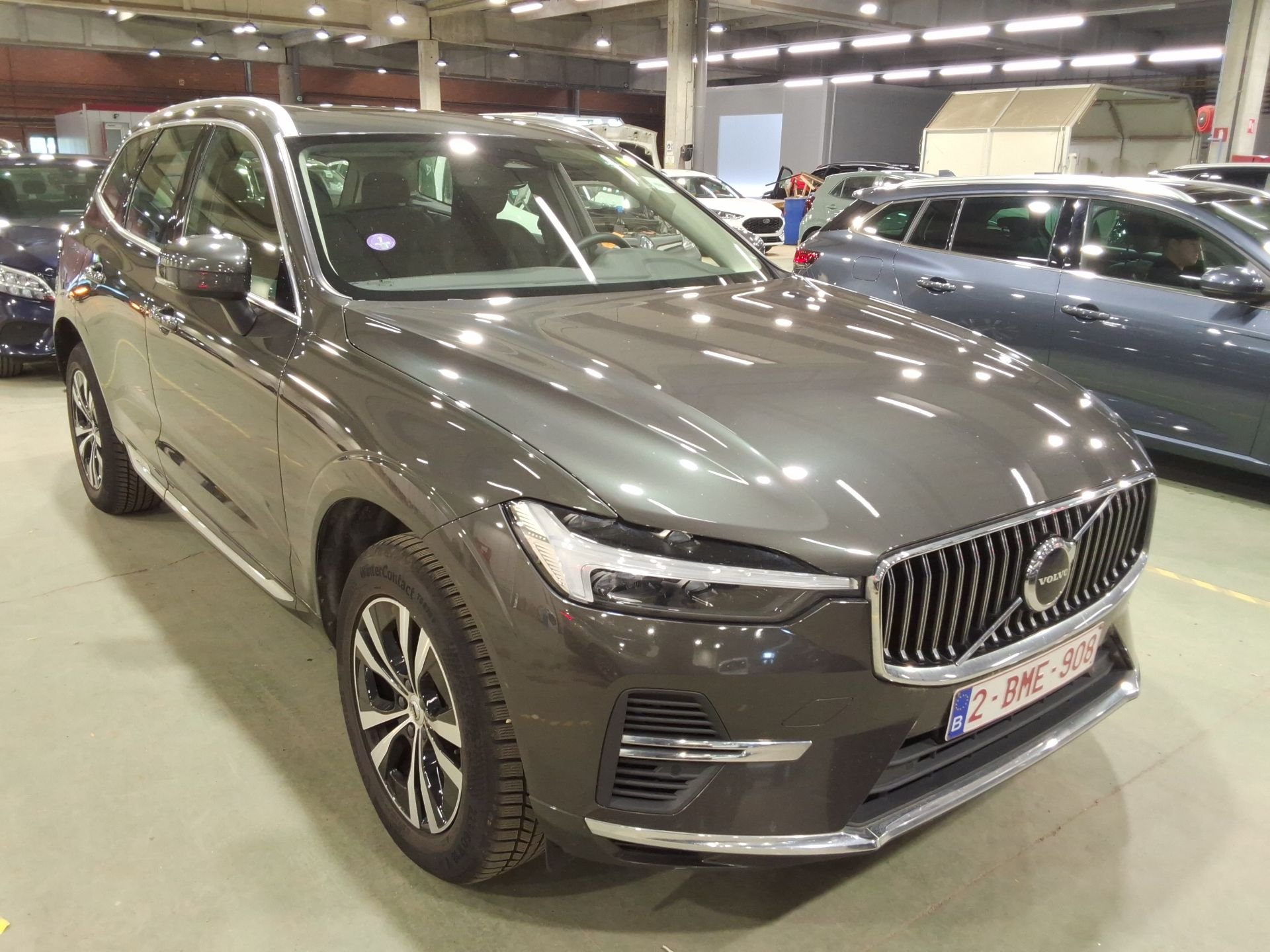 Volvo XC60 T6 Inscription Expression - AWD - Hybrid - Automatic - 253 hp - 166.530 km